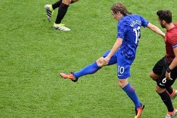 EURO 2016: Modrić majstorijom srušio Tursku