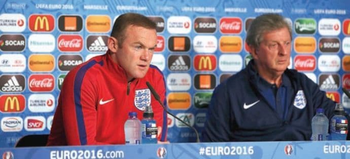 Hodžson i Runi mole za mir Hodžson i Runi mole za mir