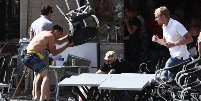 Zatvor petorici Engleza, Rusi bez kazne Zatvor petorici Engleza, Rusi bez kazne