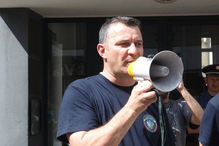 NASTAVLJAJU SJUTRA: Zatvorski policajci traže bolje uslove NASTAVLJAJU SJUTRA: Zatvorski policajci traže bolje uslove