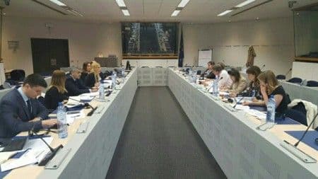 Uskladiti zakonodavstvo s pravnom tekovinom EU Uskladiti zakonodavstvo s pravnom tekovinom EU