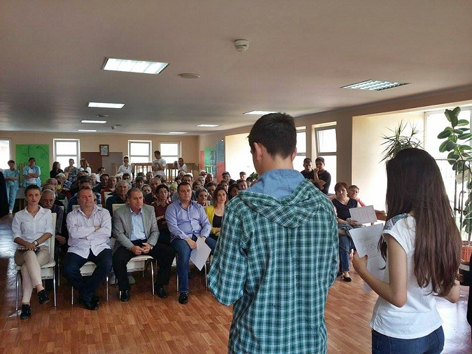 BP: Učenici se družili sa starijim osobama BP: Učenici se družili sa starijim osobama