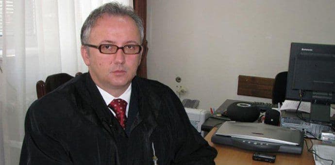 Aković pod zaštitom policije Aković pod zaštitom policije