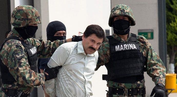 "EL ČAPO NIJE VIŠE KRALJ": 150 naoružanih ljudi upalo u kuću njegove majke, svi stanari pobjegli iz sela "EL ČAPO NIJE VIŠE KRALJ": 150 naoružanih ljudi upalo u kuću njegove majke, svi stanari pobjegli iz sela