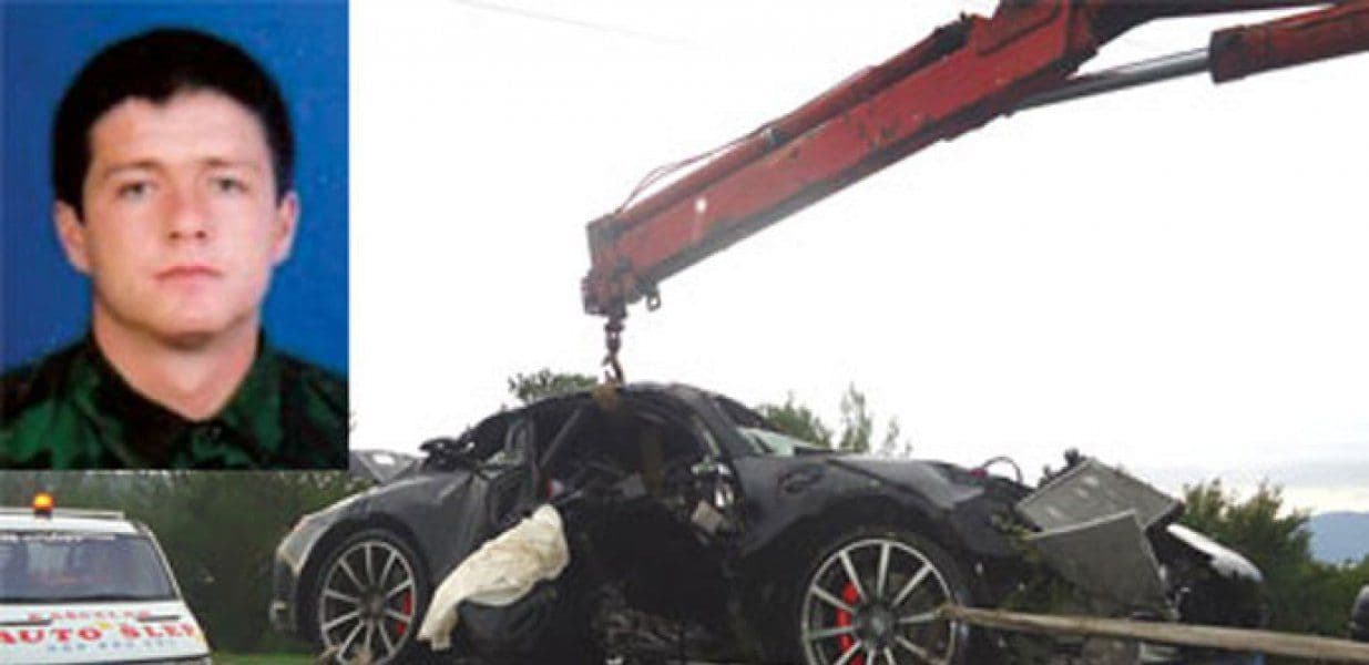 U eksploziji oštećeni spomenici Luke Đurovića i Andrije Mrdaka U eksploziji oštećeni spomenici Luke Đurovića i Andrije Mrdaka