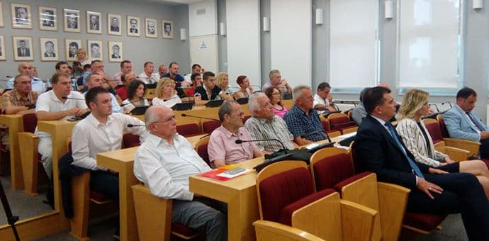 NATO je društvo slobodnih i ravnopravnih demokratskih društava NATO je društvo slobodnih i ravnopravnih demokratskih društava