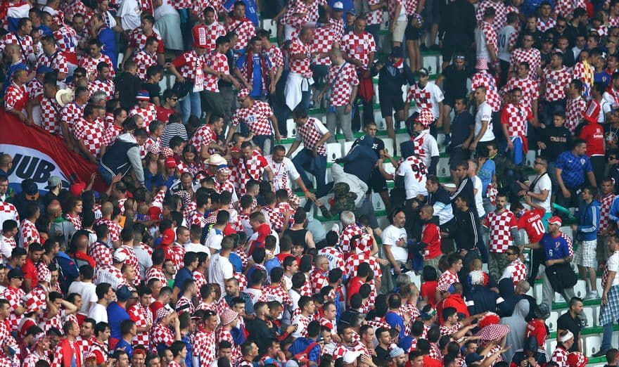 Ministar: Uhapšeno 557 nasilnih navijača Ministar: Uhapšeno 557 nasilnih navijača