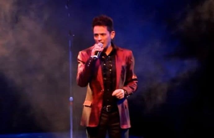 Pjevač pogođen sa tri metka, podlijegao ranama u bolnici Pjevač pogođen sa tri metka, podlijegao ranama u bolnici