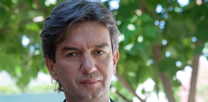 ZAIMOVIĆ: Izdavanje novih obveznica hazarderski potez, država aukcije da oglašava na Blumbergu ZAIMOVIĆ: Izdavanje novih obveznica hazarderski potez, država aukcije da oglašava na Blumbergu