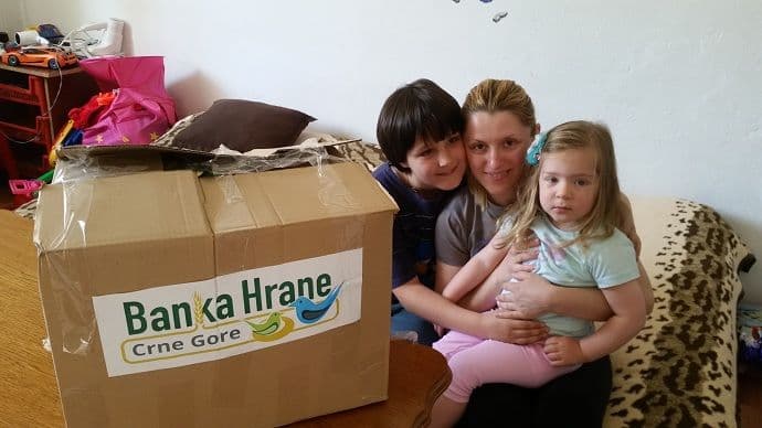 Vratila se u rodnu Crnu Goru, postala žrtva nasilja a sada je egzistencija njene djece ugrožena Vratila se u rodnu Crnu Goru, postala žrtva nasilja a sada je egzistencija njene djece ugrožena