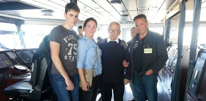 Ulcinjanin M.Tivari: Kapetan na brodu dužine 396 metara Ulcinjanin M.Tivari: Kapetan na brodu dužine 396 metara