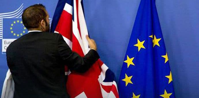 Velika Britanija: Oštre debate, teške riječi i nove procjene rezultata referenduma Velika Britanija: Oštre debate, teške riječi i nove procjene rezultata referenduma