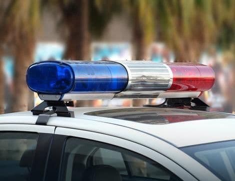 Djevojčica (7) upucala sestru đedovom puškom Djevojčica (7) upucala sestru đedovom puškom