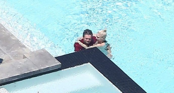 Zaljubljeni Gven Stefani i Blejk Šelton uhvaćeni u nježnim trenucima Zaljubljeni Gven Stefani i Blejk Šelton uhvaćeni u nježnim trenucima