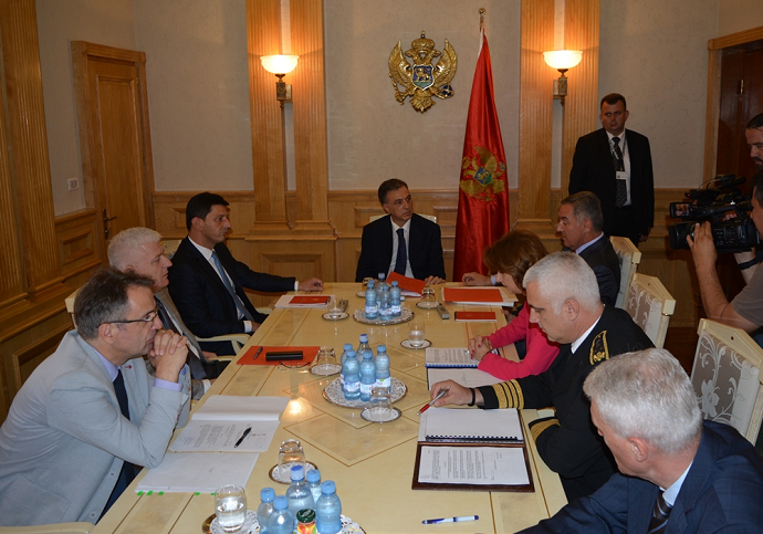 Održana sjednica Savjeta za odbranu i bezbjednost Održana sjednica Savjeta za odbranu i bezbjednost