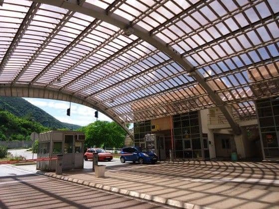 Na četiri granična prelaza manje putnika, više vozila i plovila Na četiri granična prelaza manje putnika, više vozila i plovila