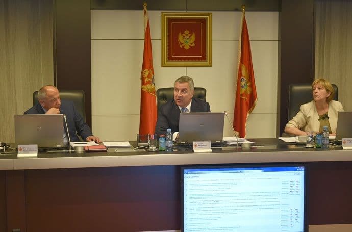 Đukanović: Neću dopustiti da se Crna Gora zaduži jedan jedini cent Đukanović: Neću dopustiti da se Crna Gora zaduži jedan jedini cent