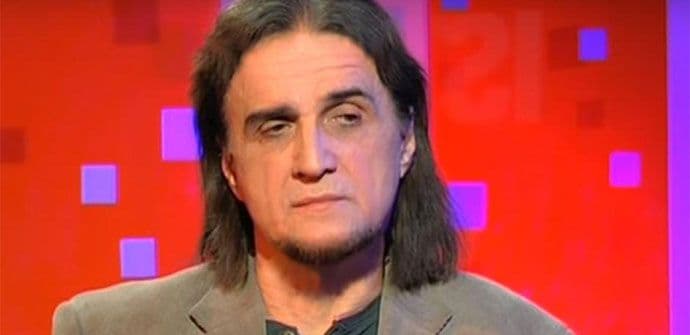 JOVANOVIĆ: Višljuka i viljuška JOVANOVIĆ: Višljuka i viljuška