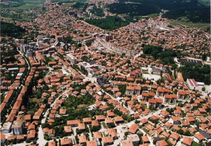 Pljevlja: Zbog zagađenog vazduha izdato zdravstveno upozorenje Pljevlja: Zbog zagađenog vazduha izdato zdravstveno upozorenje