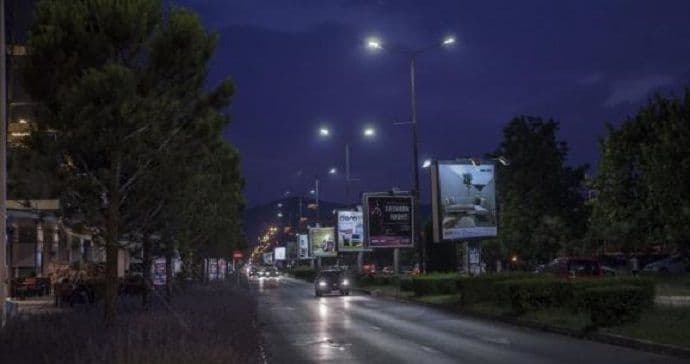 Savremene LED svjetiljke na Cetinjskom putu Savremene LED svjetiljke na Cetinjskom putu