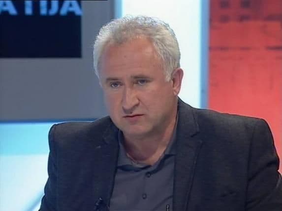 SISOJEV: Nejasna saradnja Jedinstvene Rusije i DF-a SISOJEV: Nejasna saradnja Jedinstvene Rusije i DF-a