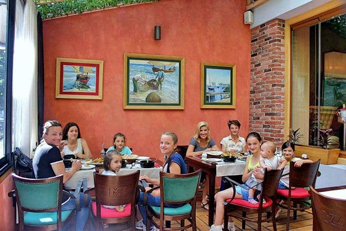 Humanost u Podgorici: Svakog utorka besplatna hrana za djecu Humanost u Podgorici: Svakog utorka besplatna hrana za djecu