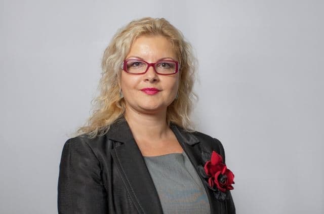 Direktorima "Monteputa" bonus 3.200 eura, a radnicima 640 Direktorima "Monteputa" bonus 3.200 eura, a radnicima 640