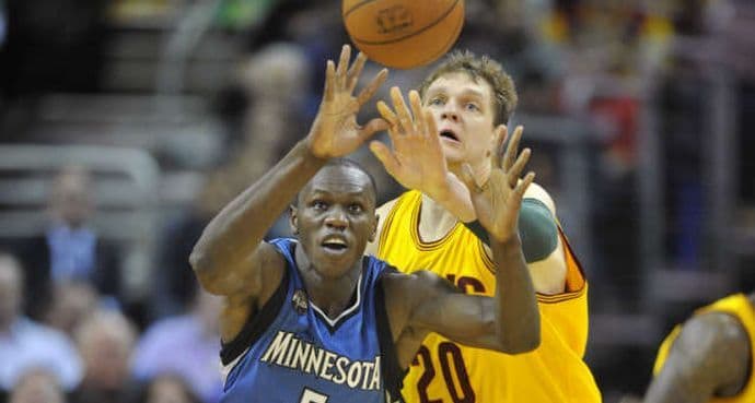 Mozgov u Lejkersima: Za četiri godine 64.000.000 dolara! Mozgov u Lejkersima: Za četiri godine 64.000.000 dolara!