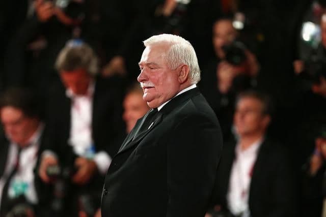 Valensa: Da sam bio na mjestu SAD oborio bih ruski "Su-24" Valensa: Da sam bio na mjestu SAD oborio bih ruski "Su-24"