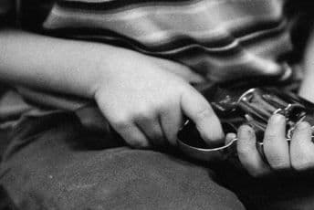 Osuđivanima omogućili nošenje oružja: Prijava protiv načelnice kotorskog MUP-a i još dvije osobe Osuđivanima omogućili nošenje oružja: Prijava protiv načelnice kotorskog MUP-a i još dvije osobe