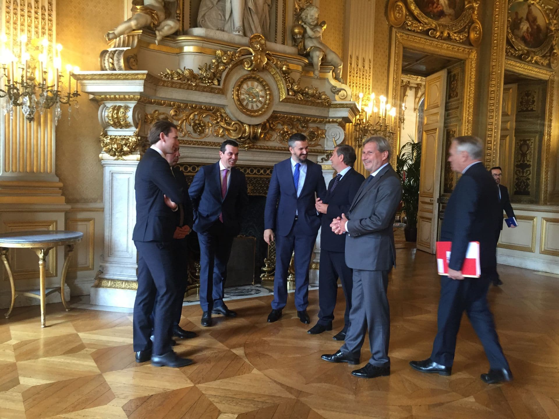 Pariz: Saradnja regiona preduslov za bržu integraciju u EU Pariz: Saradnja regiona preduslov za bržu integraciju u EU