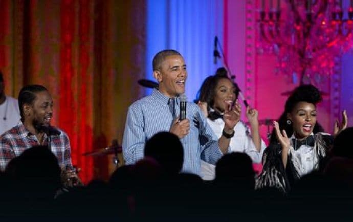 Pogledajte kako pjeva Obama(VIDEO) Pogledajte kako pjeva Obama(VIDEO)