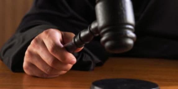 Komora javnih izvršitelja Crne Gore osuđuje svakog javnog izvršitelja koji postupa nesavjesno Komora javnih izvršitelja Crne Gore osuđuje svakog javnog izvršitelja koji postupa nesavjesno