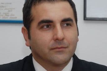 Në  tatëpjetë (Procesi i zgjerimit te BE-së në Ballkanin Perëndimorë dhe perspektivat e tij)