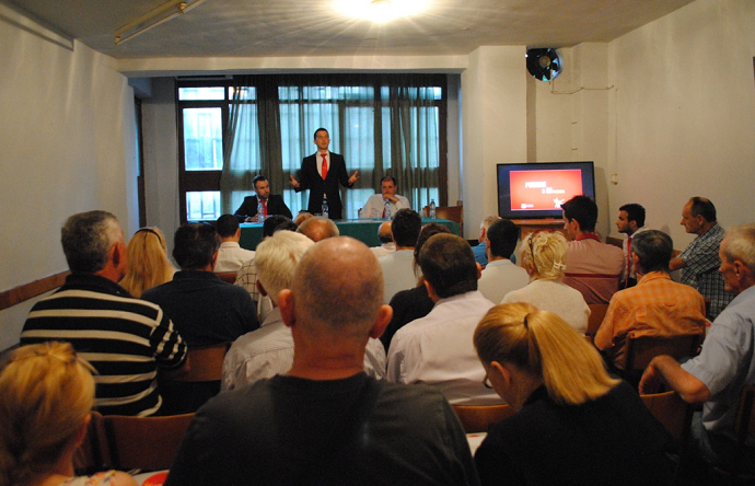 Demokrate u Podgorici formirale tri mjesta odbora i izabrali predsjednike Demokrate u Podgorici formirale tri mjesta odbora i izabrali predsjednike