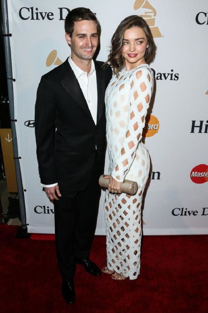 Manekenka se udaje za milionera, a još uvijek nije zvanično razvedena Manekenka se udaje za milionera, a još uvijek nije zvanično razvedena