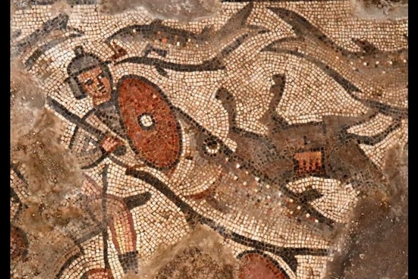 Otkriveni antički mozaici Noine arke iz petog stoljeća u izraelskoj sinagogi Otkriveni antički mozaici Noine arke iz petog stoljeća u izraelskoj sinagogi