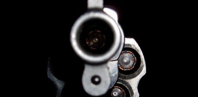 Pucali u mladića dok je zatvarao kladionicu Pucali u mladića dok je zatvarao kladionicu