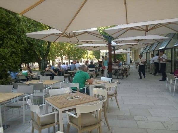 Terasa hotela „Onogošt“ počela sa radom Terasa hotela „Onogošt“ počela sa radom