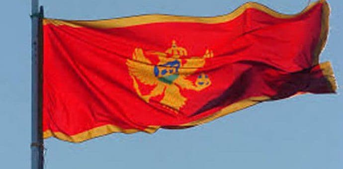 CD Lovćenac: Zašto paljenje crnogorske zastave nije prijavljeno MUP-u? CD Lovćenac: Zašto paljenje crnogorske zastave nije prijavljeno MUP-u?