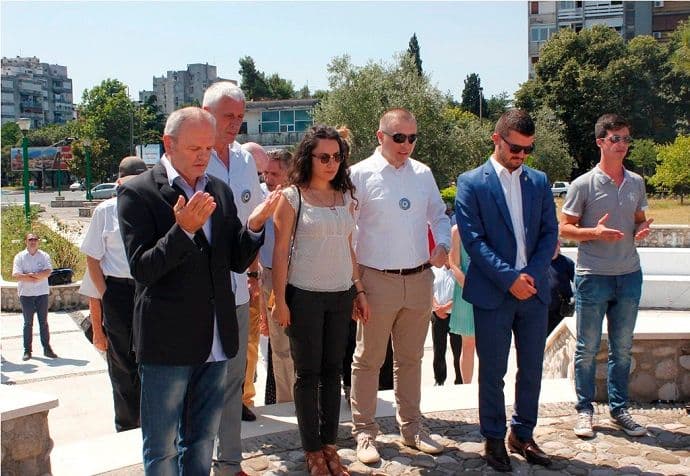 Liberali odali poštu žrtvama ratova 1990-ih godina Liberali odali poštu žrtvama ratova 1990-ih godina