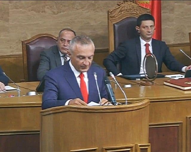 Meta: Bliskost sa Crnom Gorom primjer za region Meta: Bliskost sa Crnom Gorom primjer za region