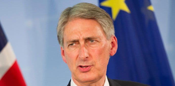 Hamond: Britanija bi mogla da napusti EU tek 2022. Hamond: Britanija bi mogla da napusti EU tek 2022.