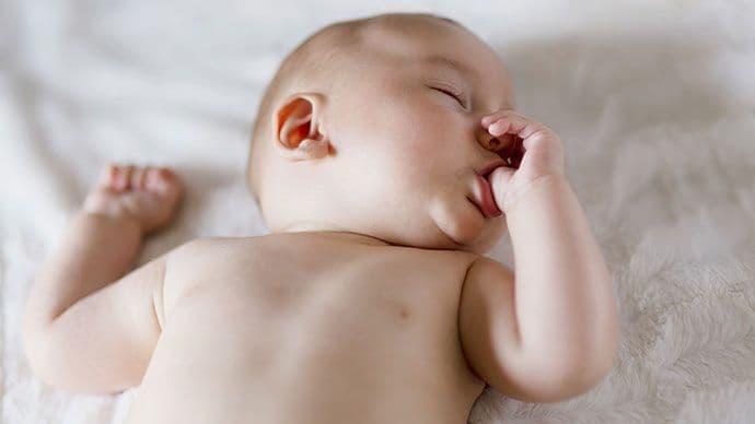 Sisanje palca u djetinjstvu smanjuje mogućnost alergija Sisanje palca u djetinjstvu smanjuje mogućnost alergija