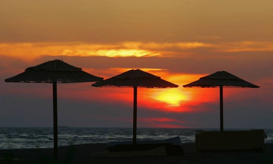 Gdje će poznate ličnosti odmarati ovog ljeta: Najljepši odmor je u Crnoj Gori Gdje će poznate ličnosti odmarati ovog ljeta: Najljepši odmor je u Crnoj Gori