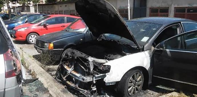 Zapaljeno vozilo direktora beranske Opšte bolnice Zapaljeno vozilo direktora beranske Opšte bolnice