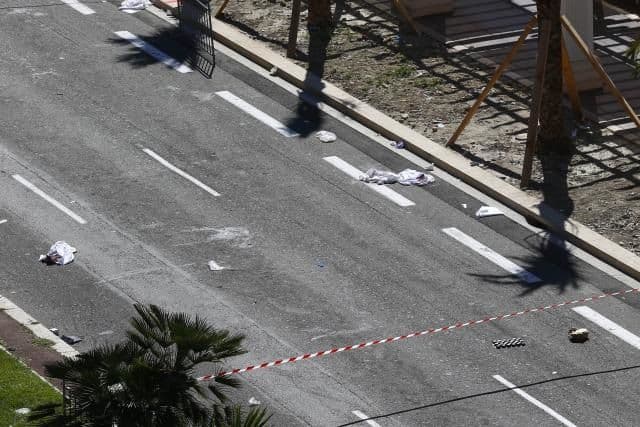 Najpotresnija scena iz Nice, užas terorizma u jednoj slici Najpotresnija scena iz Nice, užas terorizma u jednoj slici