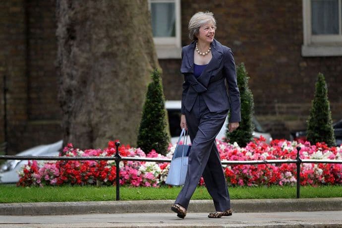 Napokon političarka koja se razumije u modu Napokon političarka koja se razumije u modu