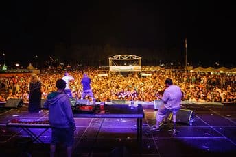 SEA DANCE: Stereo MCs i 17.000 fanova pobijedili kišu pred večerašnje spektakularno finale na Jazu!