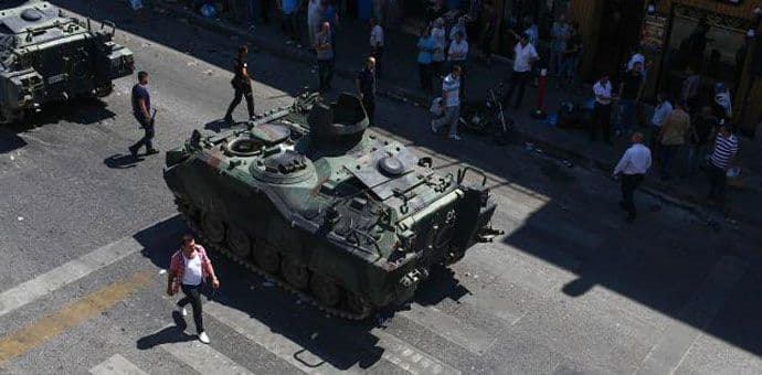 Zašto je puč propao i prije nego što je počeo? Zašto je puč propao i prije nego što je počeo?